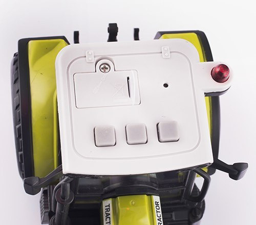 Ciągnik rolniczy zabawka