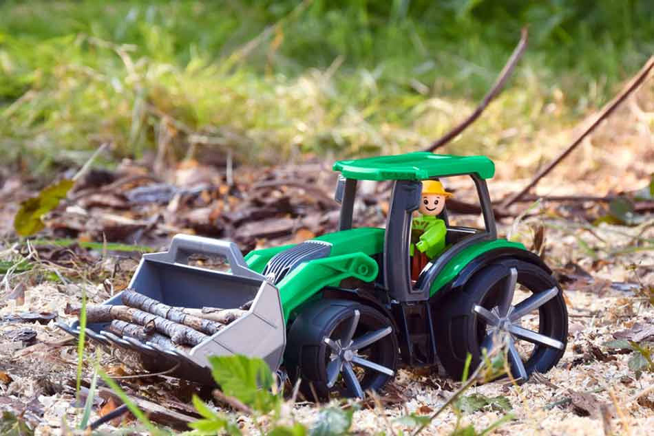Lena traktor dla dziecka z spychem