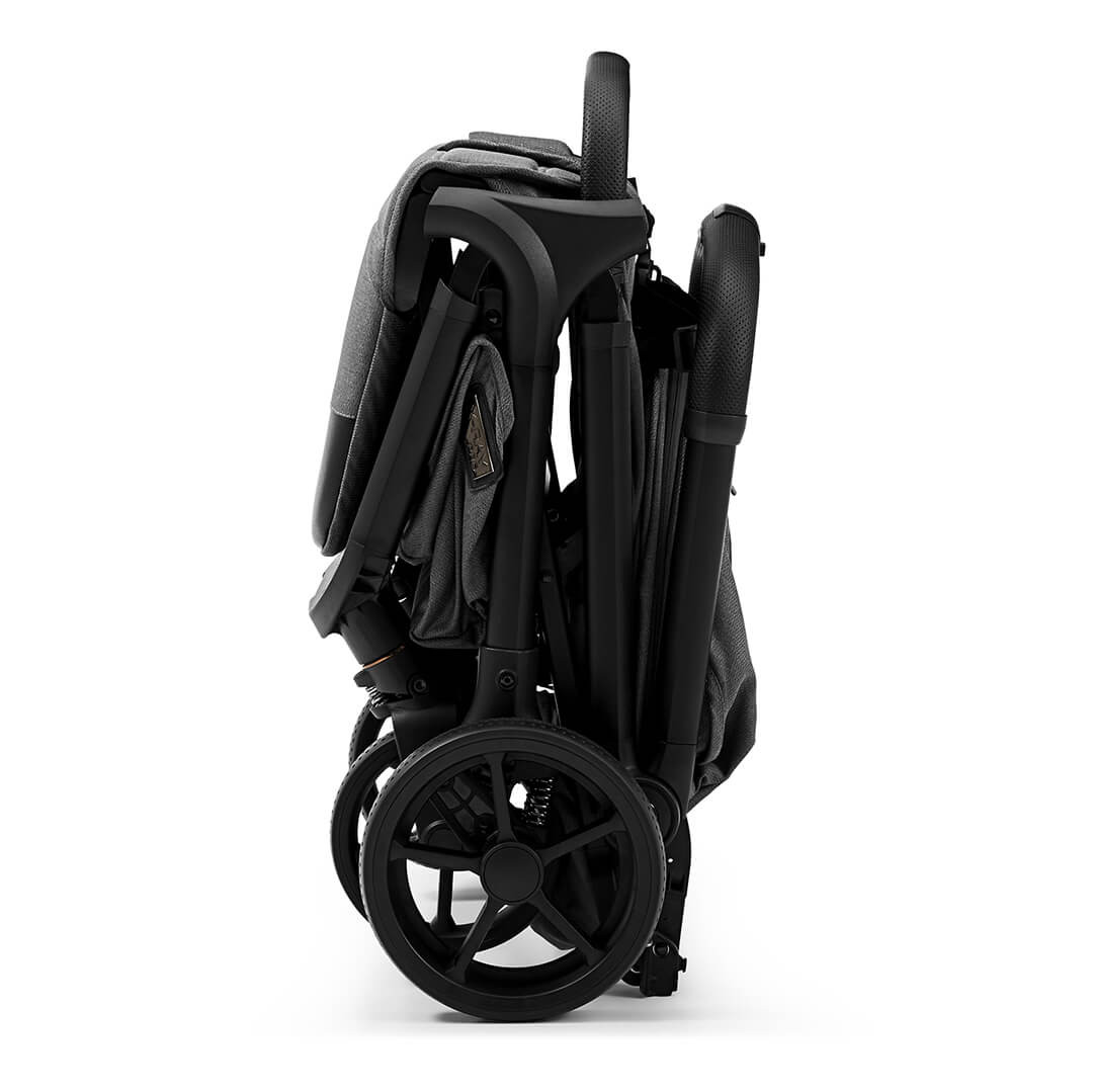 Spacerówka składana do małych rozmiarów