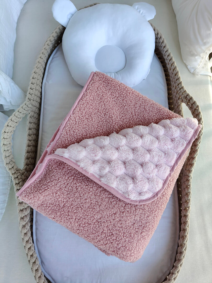 Miękki kocyk niemowlęcy dla dziecka boucle