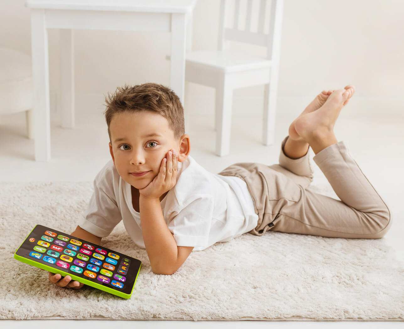 Tablet dumel edukacyjny