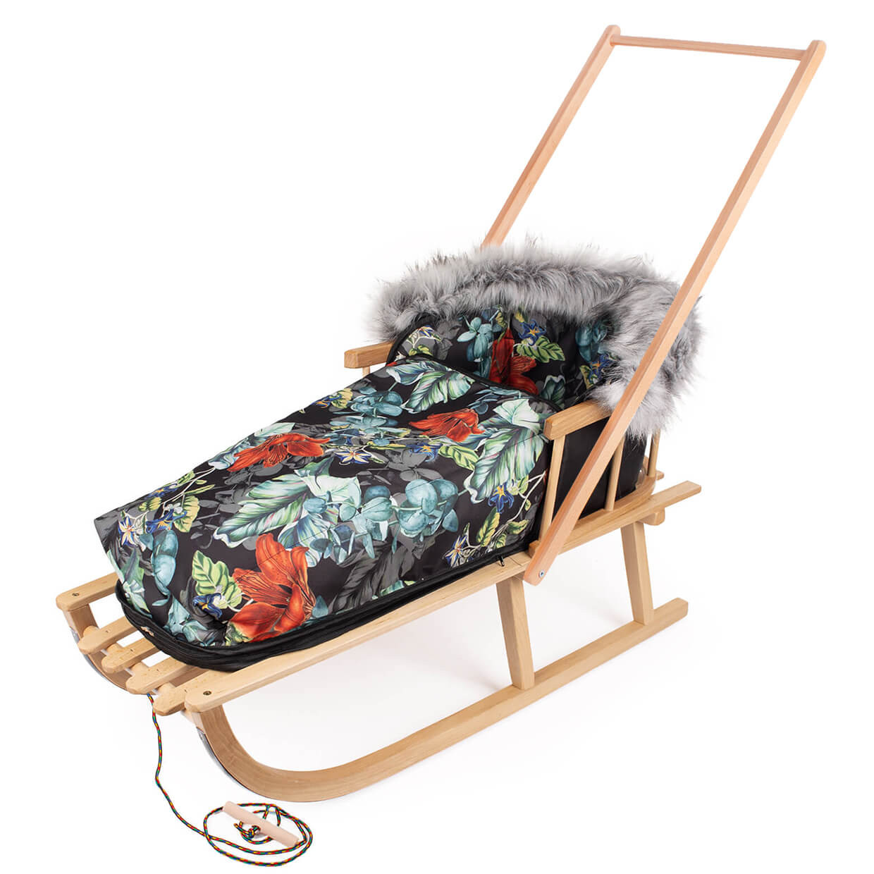 Drewniane sanki dla dzieci z oparciem i śpiworkiem