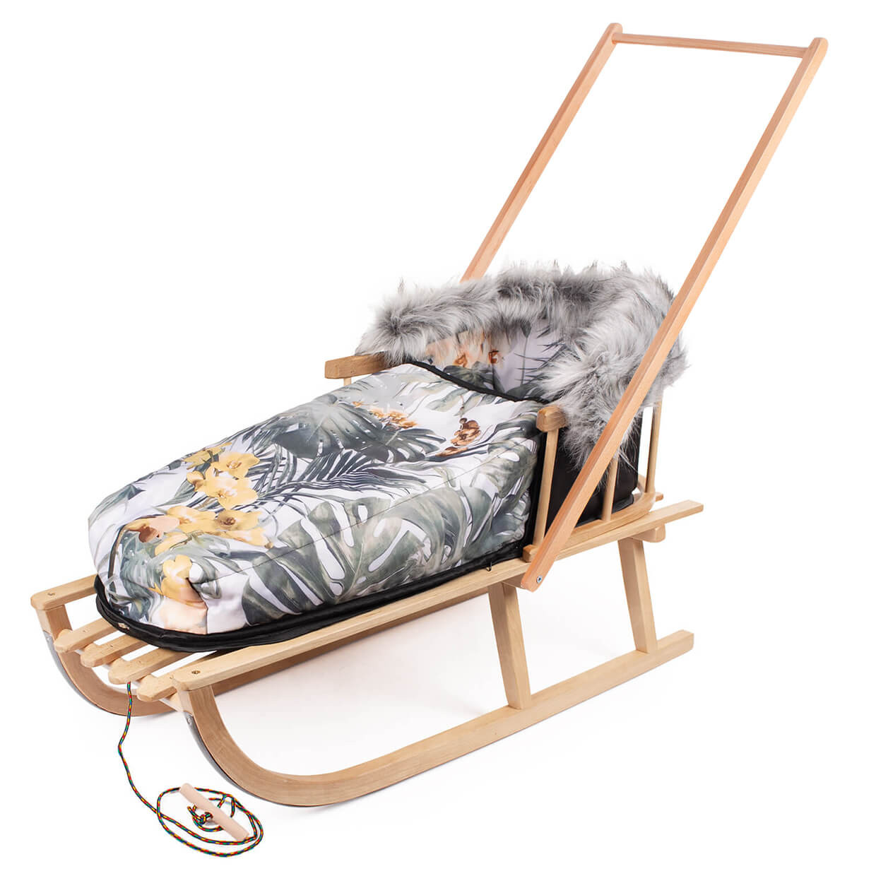 Drewniane sanki dla dzieci z oparciem i śpiworkiem