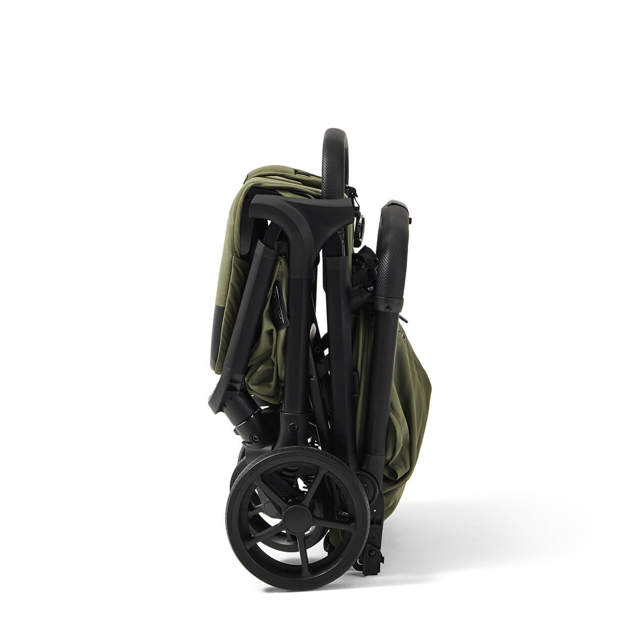 Spacerówka składana do małych rozmiarów