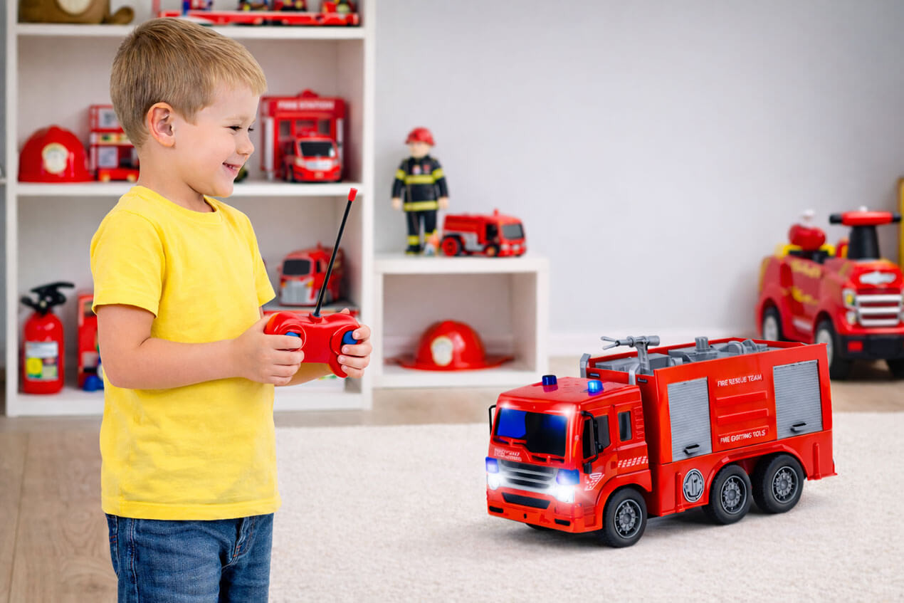 Wóz strażacki zdalnie sterowany z pilotem