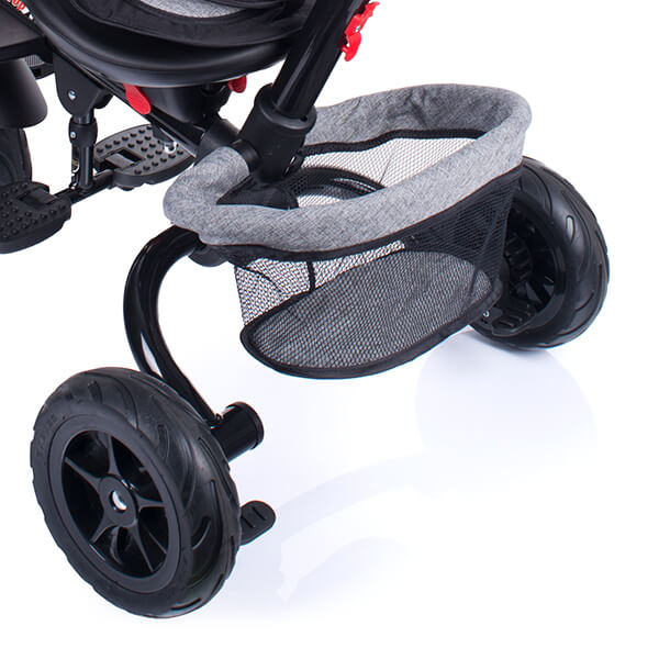 Tylny kosz i hamulec w rowerku 